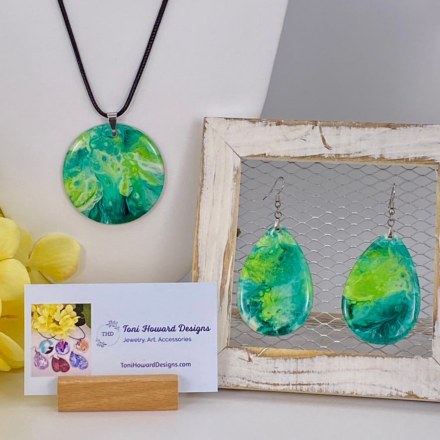 Hand Painted Iridescent Pendant Necklace And Earring Set