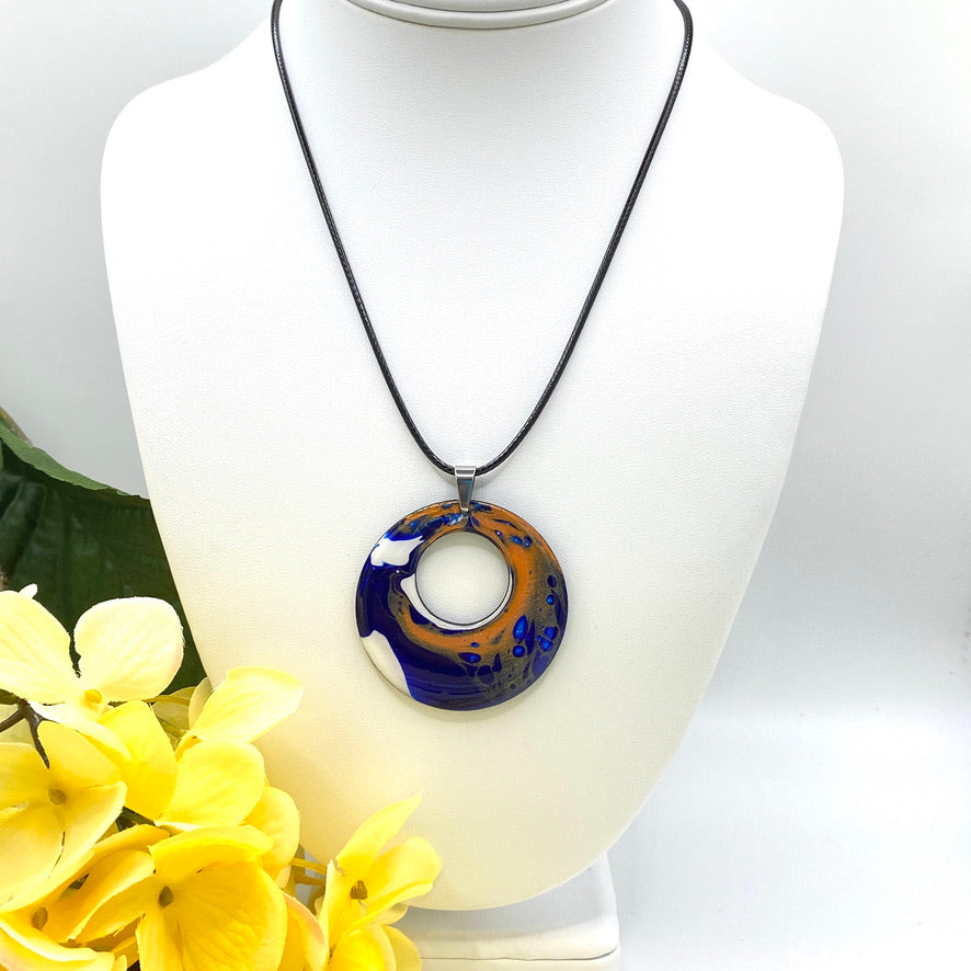 Hand Painted Iridescent Center Hollow Pendant Necklace