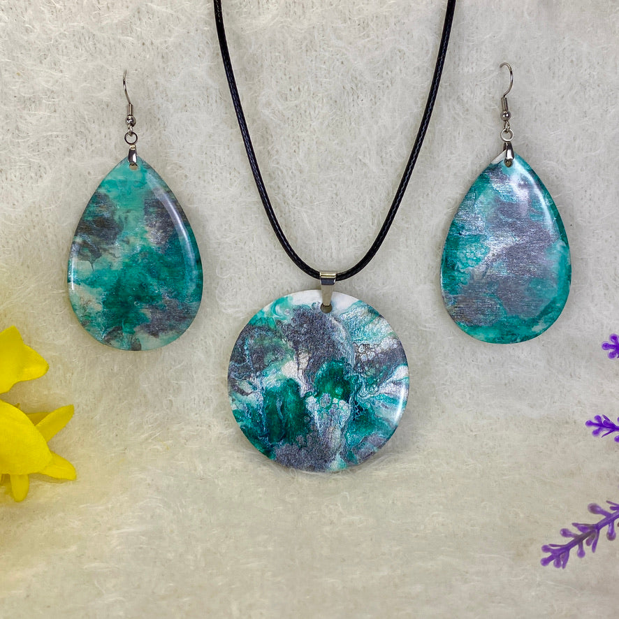 Hand Painted Iridescent Pendant Necklace And Earring Set