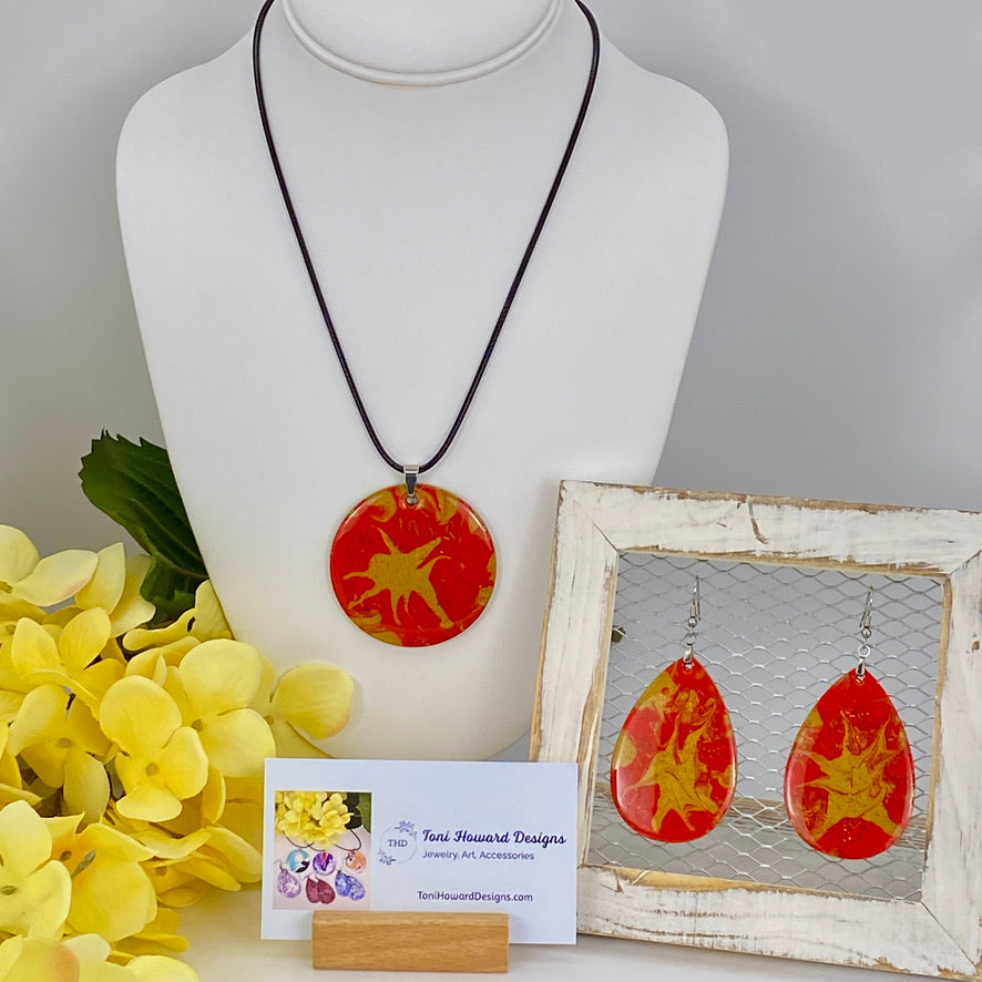 Hand Painted Iridescent Pendant Necklace And Earring Set