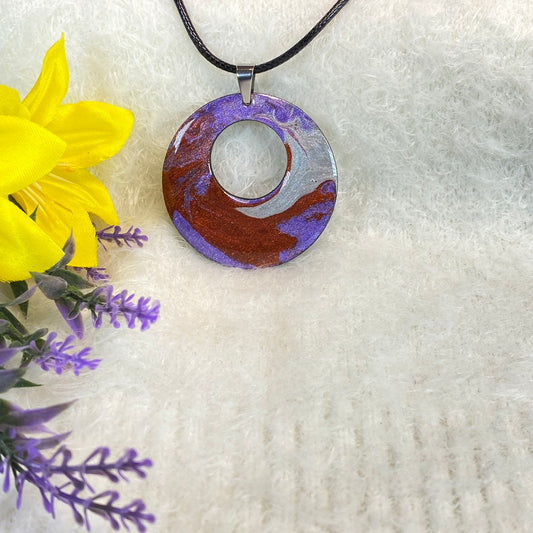 Hand Painted Iridescent Center Hollow Pendant Necklace