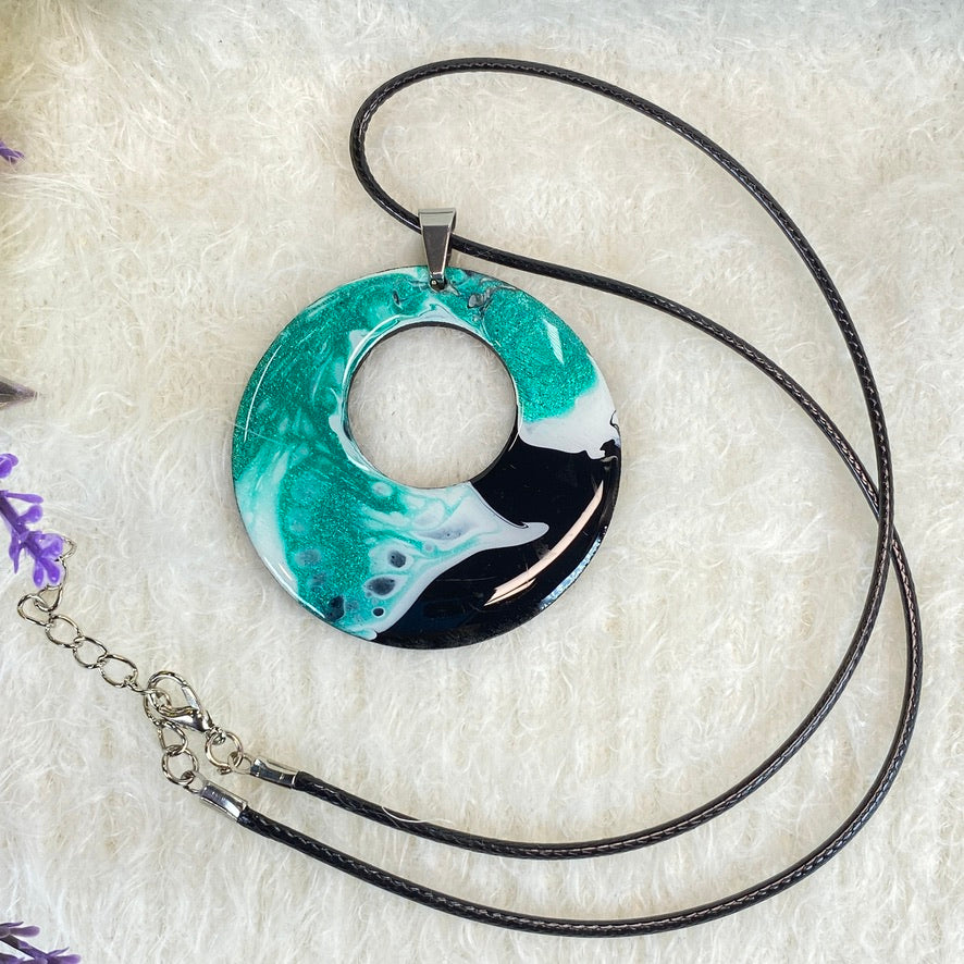 Hand Painted Iridescent Center Hollow Pendant Necklace