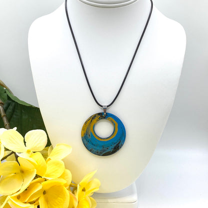 Hand Painted Iridescent Center Hollow Pendant Necklace