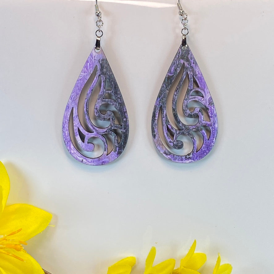 Hand Painted Tear Drop Cut Out Iridescent Dangle Pendant Earrings