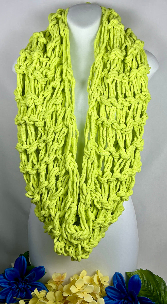 Chunky Arm Knit Chenille Infinity Scarf Cowl