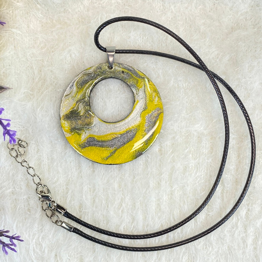 Hand Painted Iridescent Center Hollow Pendant Necklace