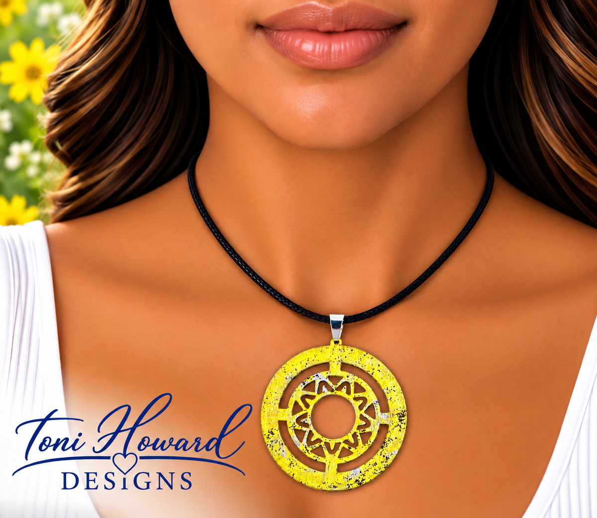 Handmade Yellow & Black Round Pendant Necklace – Women's Fashion Jewelry